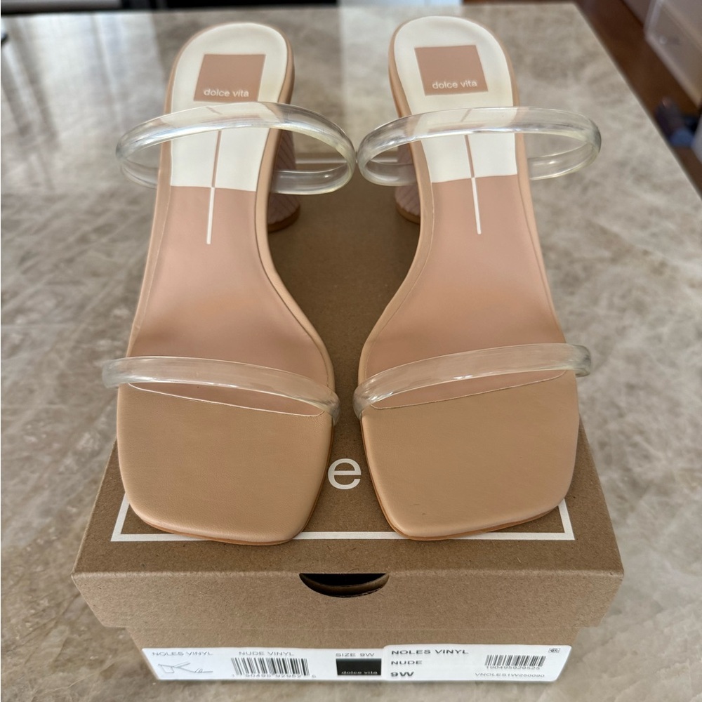 Dolce Vita Women's Noles Vinyl Heeled Sandal - NWT